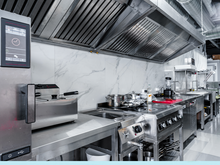 La higiene como prioridad: cómo mantener la limpieza de cocinas de restaurantes